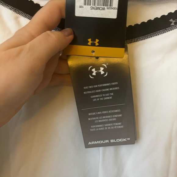 Under Armor base layer - Picture 4 of 6